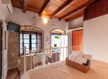 D4 Double Room